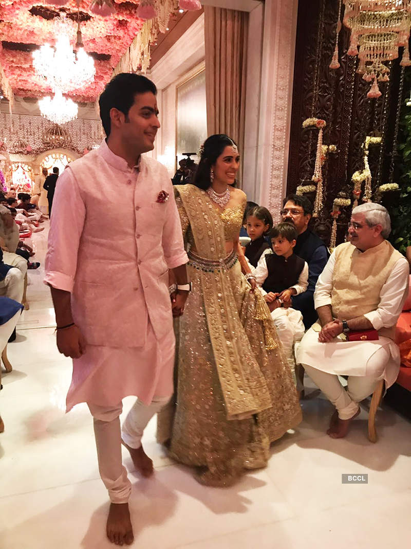 Inside pictures from Shloka Mehta & Akash Ambani’s pre-engagement party you simply can’t miss