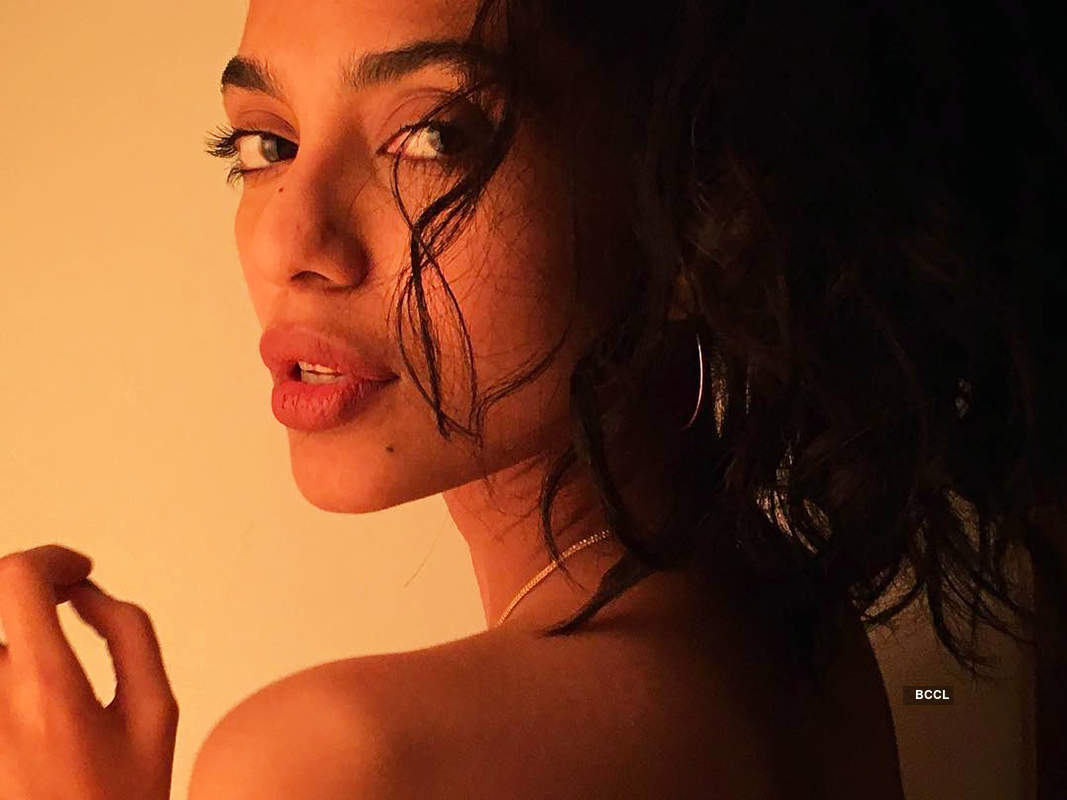 Sobhita Dhulipala is making heads turn with her bold & sultry pictures