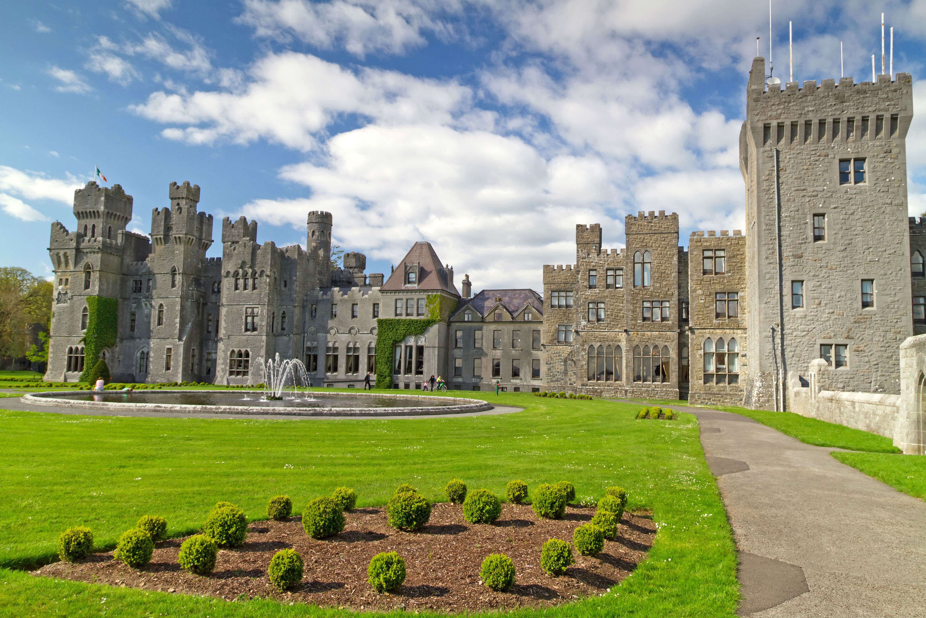 Royal living – castle stays in Ireland