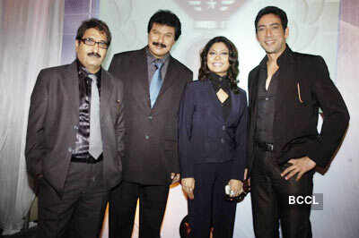 Narendra Gupta, Dinesh Phadnis, Manini Mishra and Hrishikesh Pandey