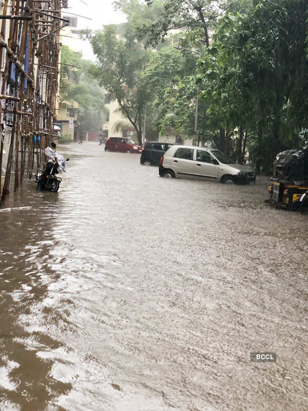 Heavy rain disrupts normal life in Mumbai