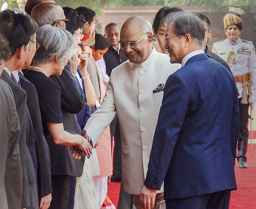 Moon Jae-in receives ceremonial reception at Rashtrapati Bhavan
