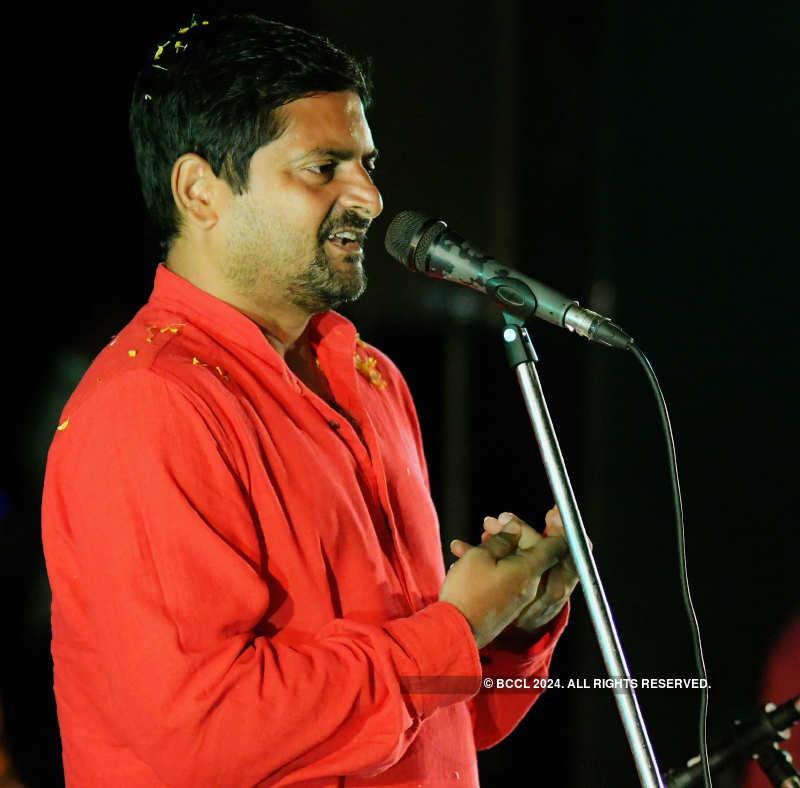 Musicians pay tribute to Kalachand Darbesh