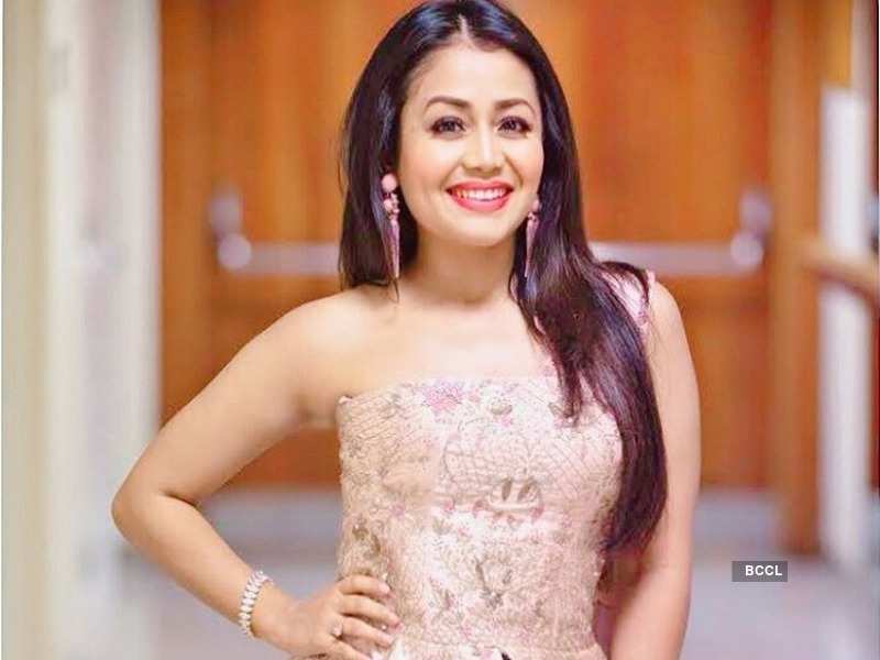 Neha Kakkar gets trolled for being overtly emotional on Indian Idol 10