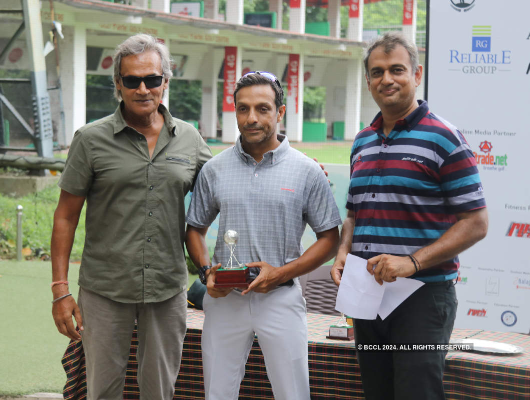 Golfers take part in amateur open at Tollygunge Club