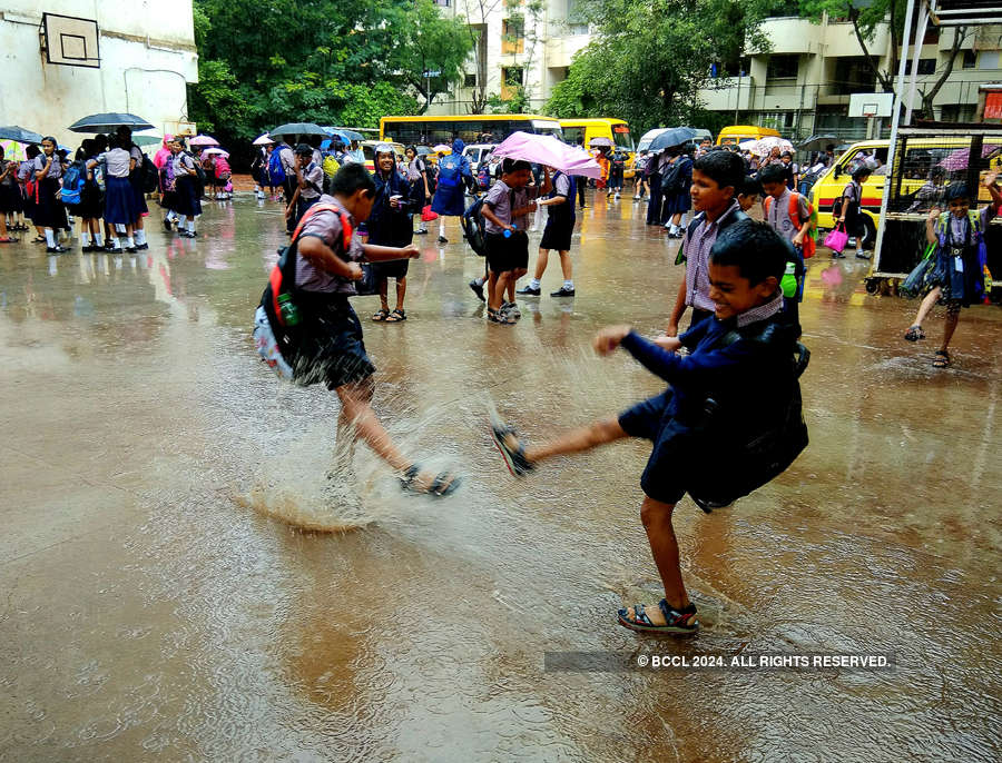 Incessant rains create flood-like situation in several parts of India