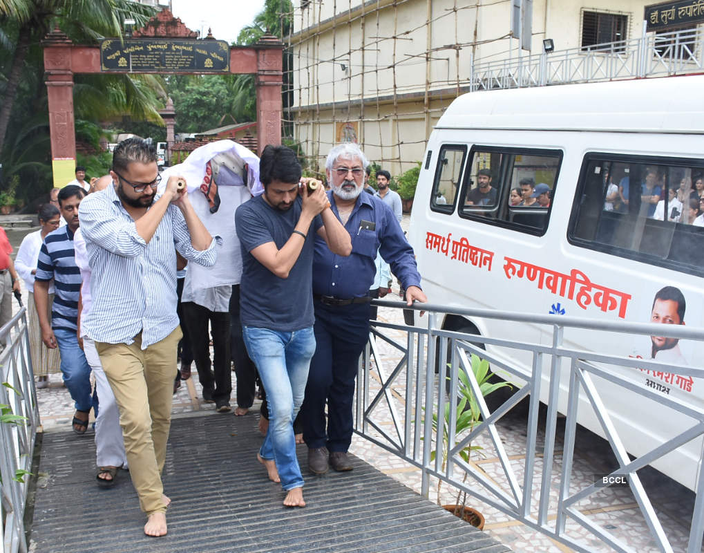 Veteran actress Rita Bhaduri's funeral