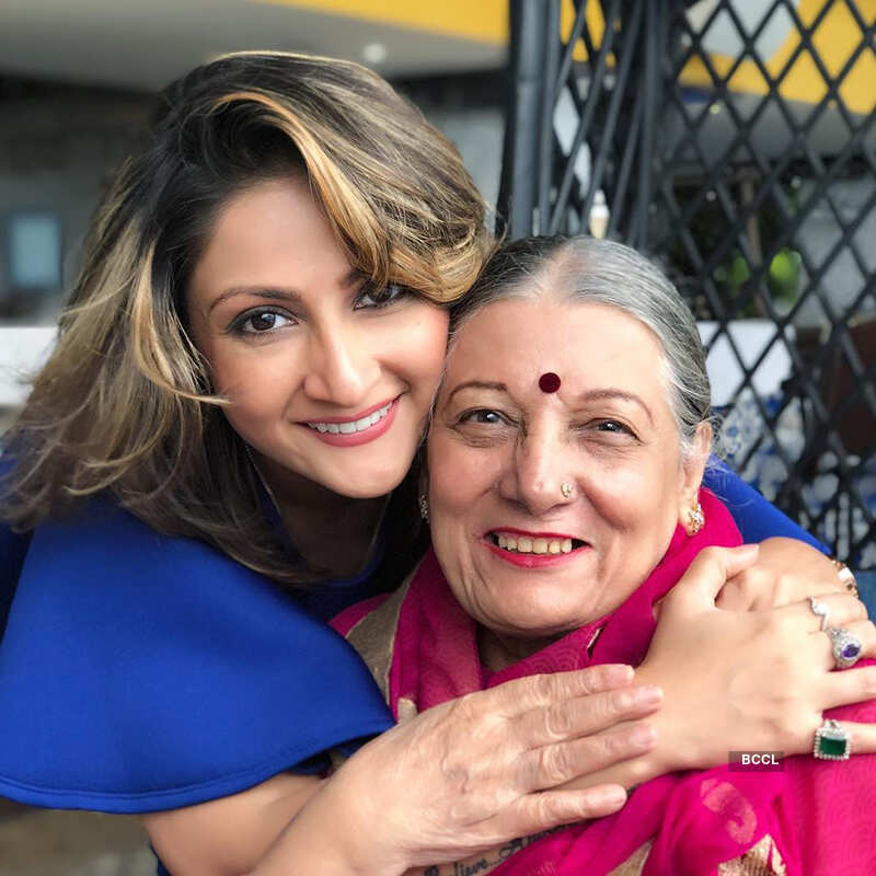 Kasautii Zindagii Kay fame Urvashi Dholakia doesn’t seem to age at all