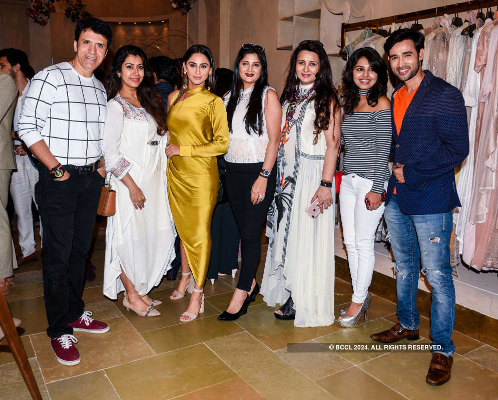 Sooraj Thapar, Ankita Bhargava, Krystle D'souza, Deepti Dhyani, Poonam ...