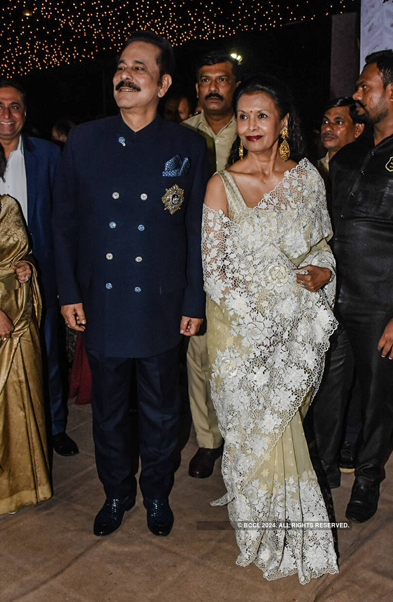Photos of Praful Patel's daughter Poorna Patel's wedding reception...