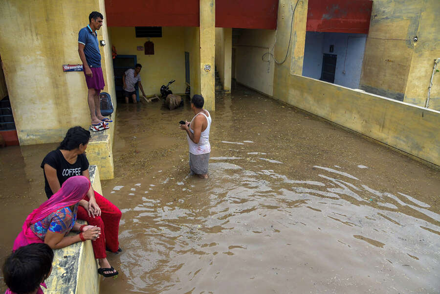 Heavy rain lashes Bikaner, Jaipur