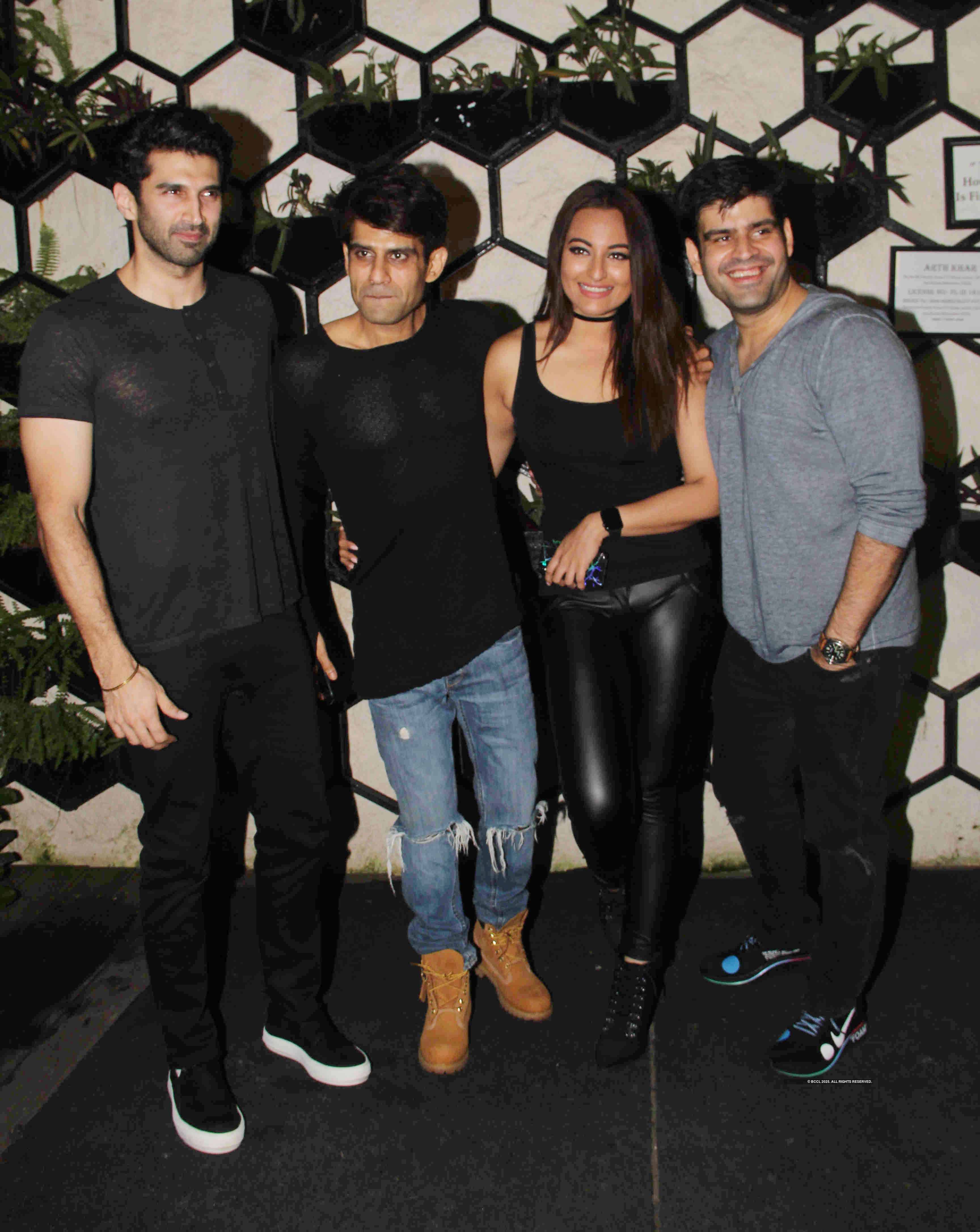 Bollywood celebs come in full attendance at Dinesh Vijan’s birthday party