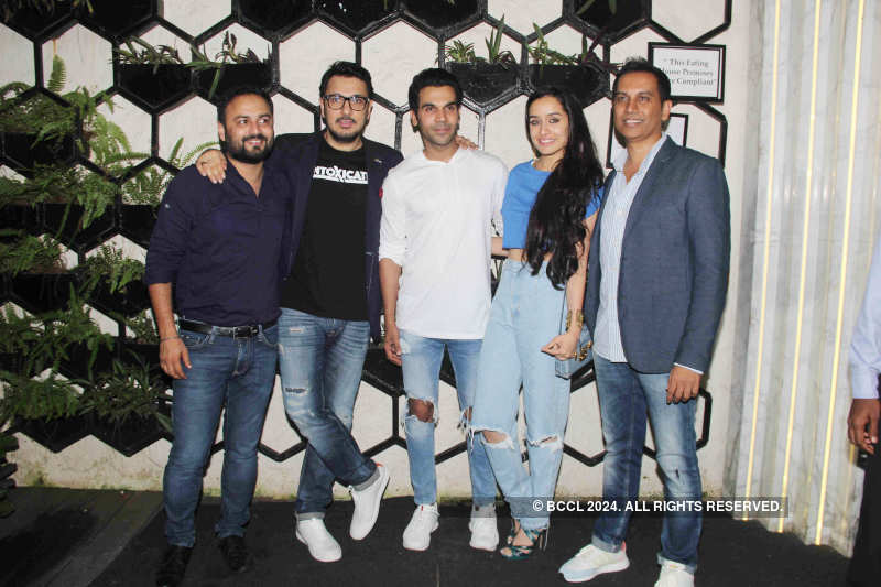 Bollywood celebs come in full attendance at Dinesh Vijan’s birthday party