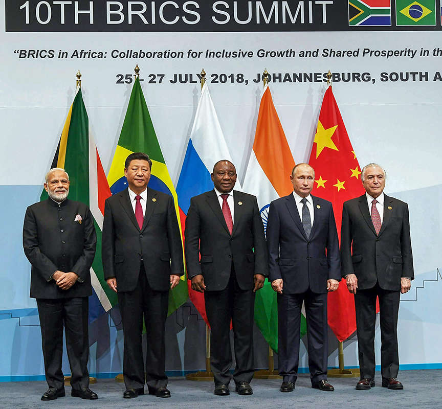 PM Modi meets BRICS leaders in Johannesburg