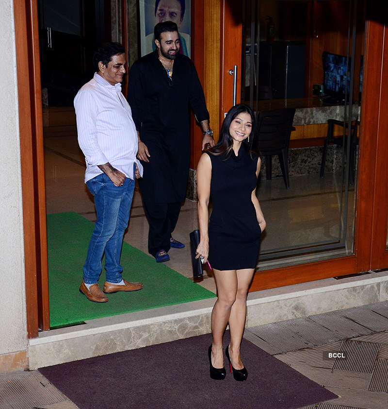 Bollywood celebrities attend Sanjay Dutt’s birthday party