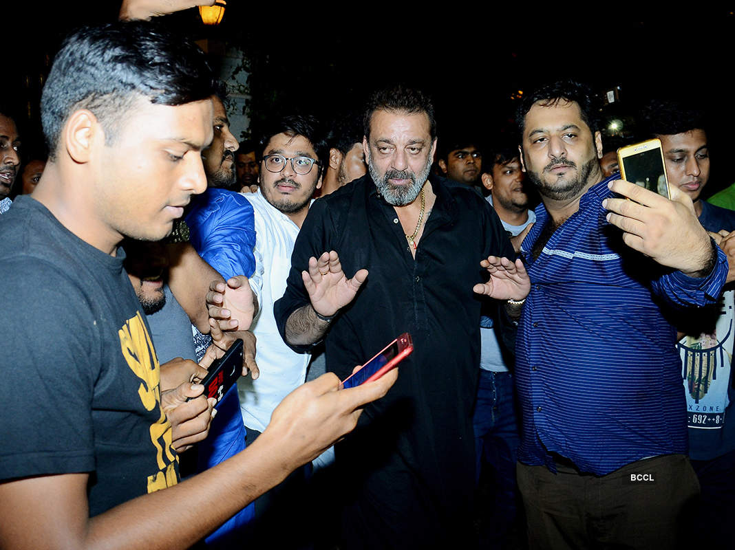 Bollywood celebrities attend Sanjay Dutt’s birthday party