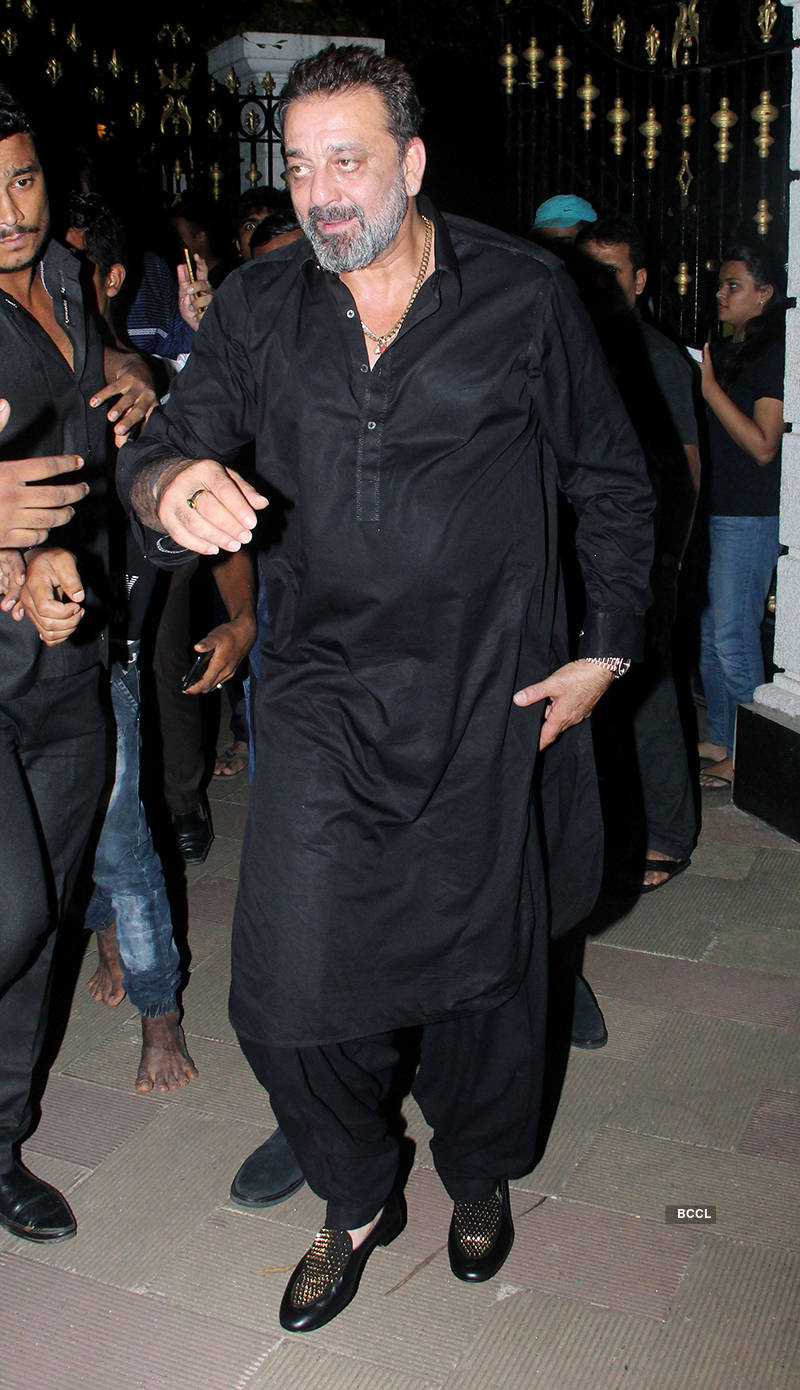 Bollywood celebrities attend Sanjay Dutt’s birthday party