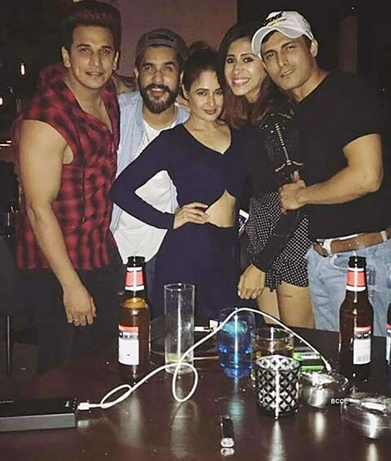 Inside pictures of Yuvika Chaudhary’s starry birthday party