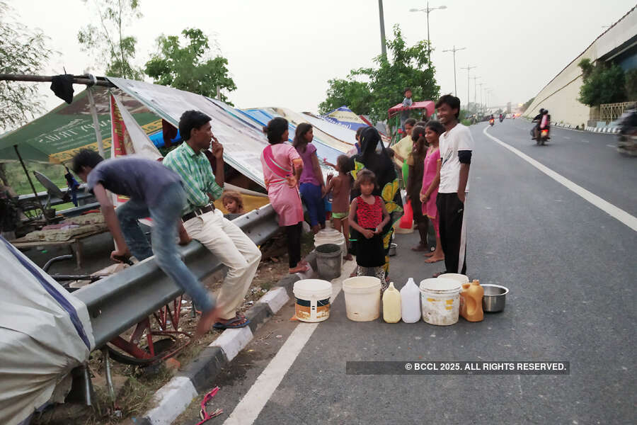 Homeless and unsafe: Water not the only danger for Yamuna evacuees 