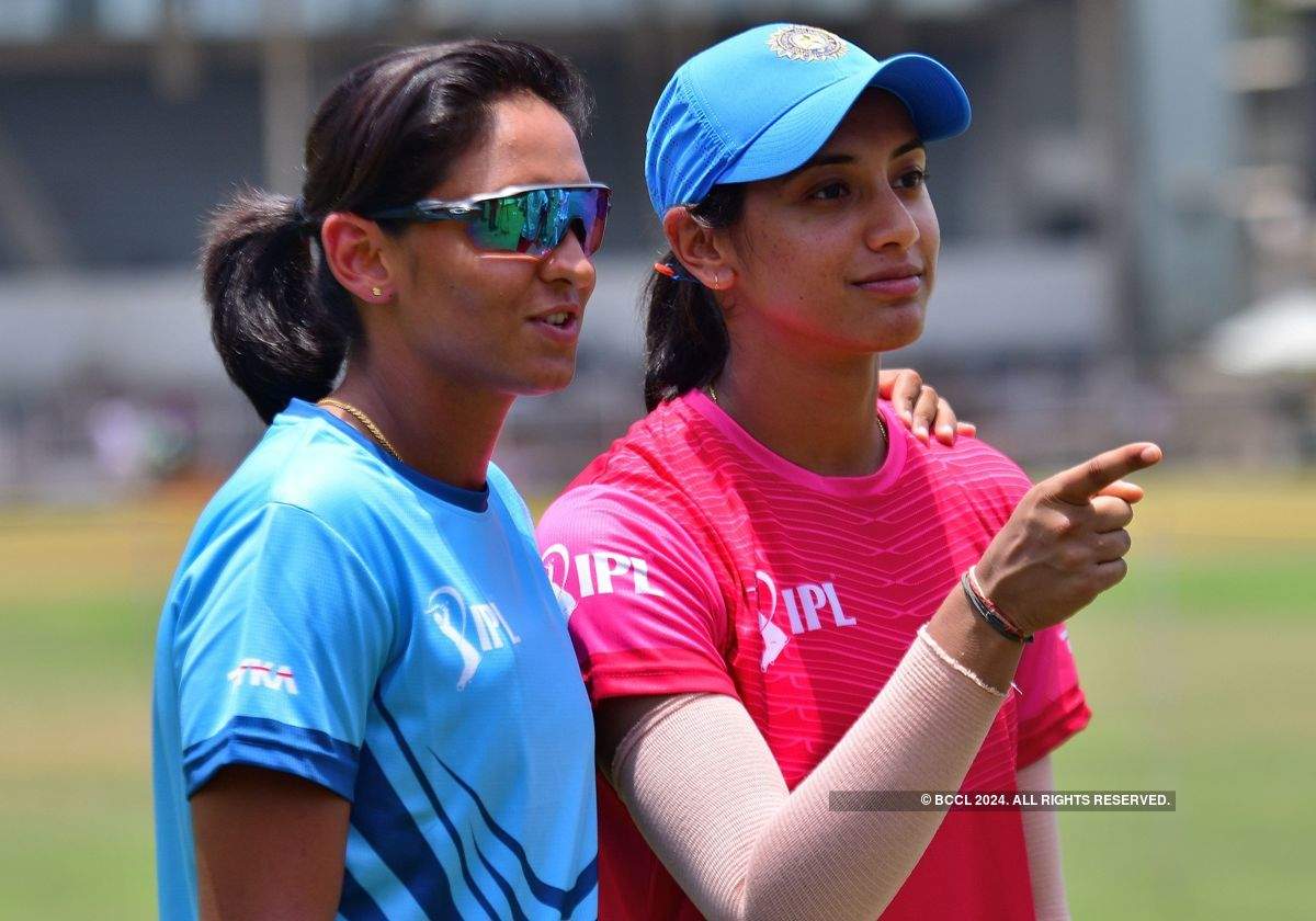 Women's Cricket Super League 2018: Smriti Mandhana scores first century