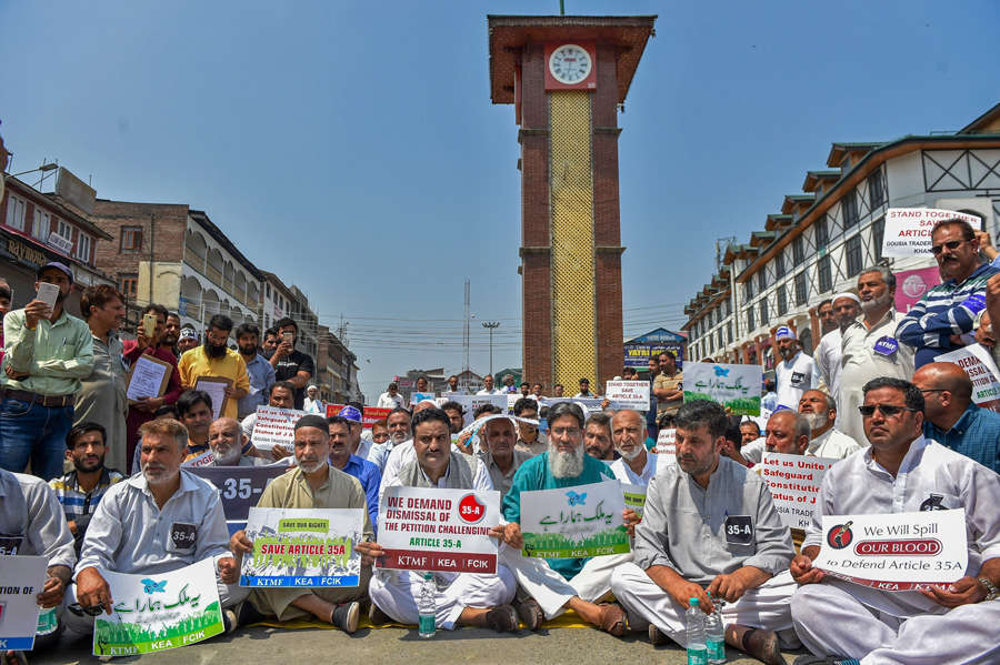 Protest over Article 35A cripples life in Kashmir