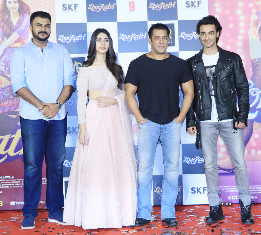 Salman Khan gets goofy with nephew Ahil at Loveratri's trailer launch