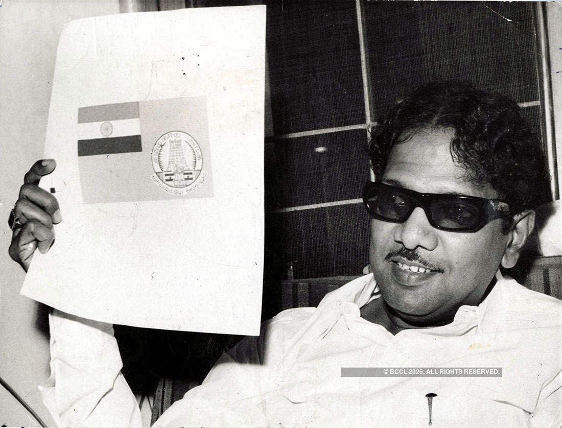 Rare and unseen pictures of Dravidian icon Muthuvel Karunanidhi