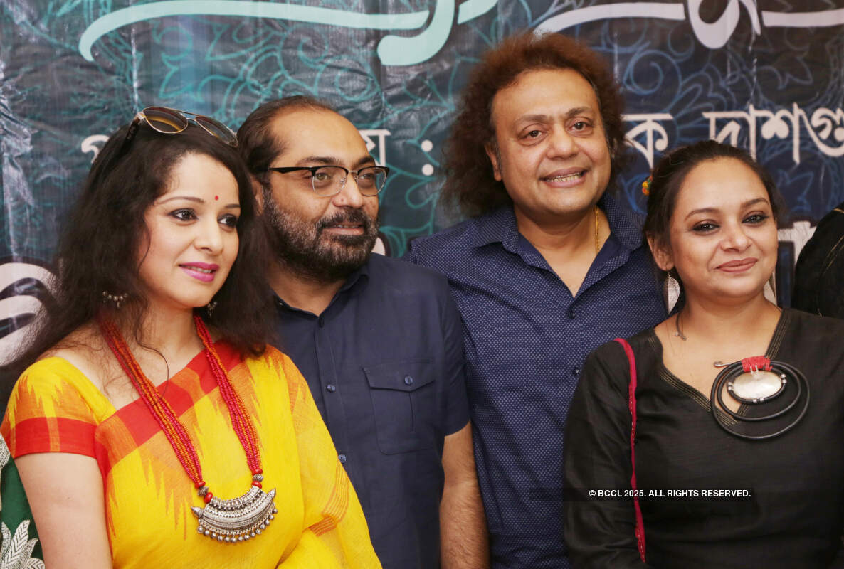 Shreya Guhathakurta, Anindya Chatterjee, Tanmoy Bose and Bidipta Chakraborty