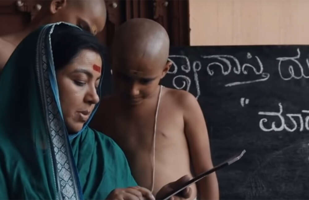 Savitribai-Phule3