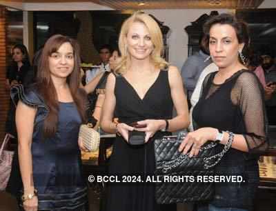 Naina Balsavar's party