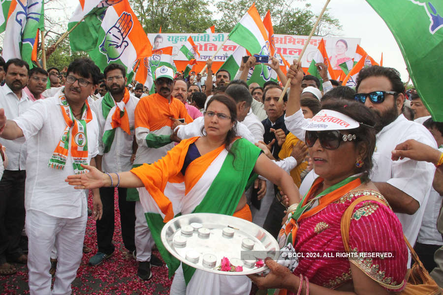Rahul Gandhi kicks off Congress' Rajasthan campaign