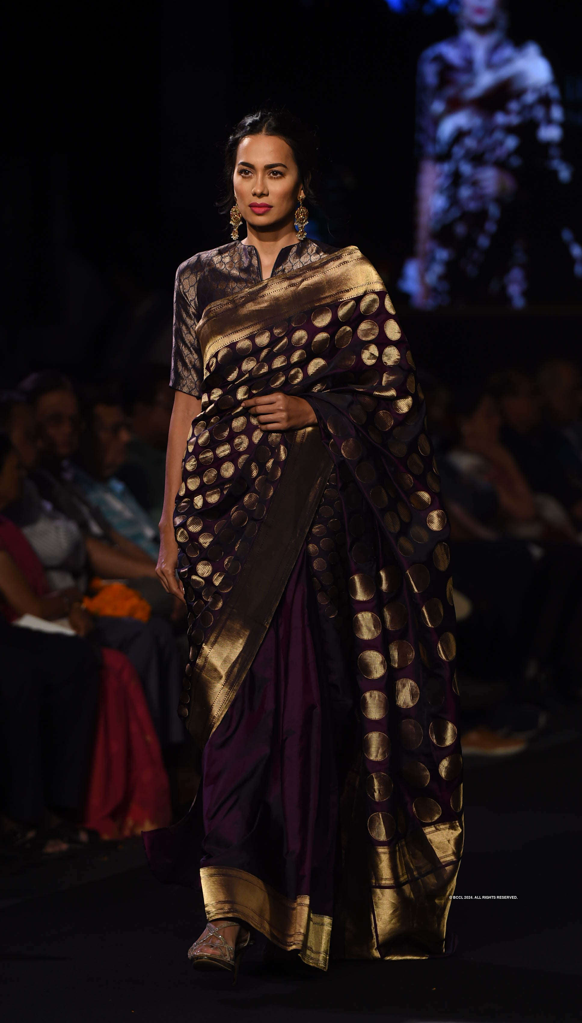 Fashion show 'Banaras', by Tanira Sethi and Palak Shah