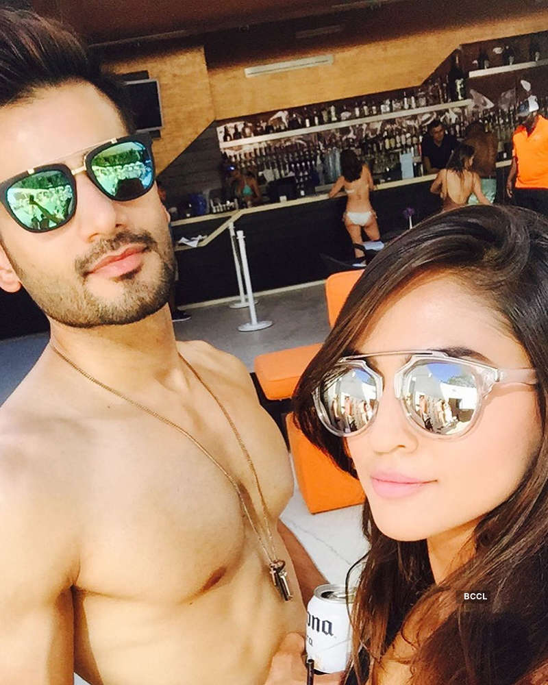Rumoured couple Karan Tacker and Krystle D’souza unfollow each other on Instagram