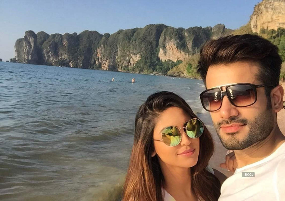 Rumoured couple Karan Tacker and Krystle D’souza unfollow each other on Instagram