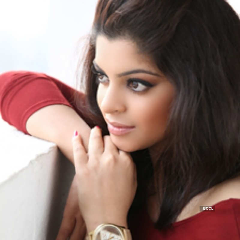 Here’s how Sneha Wagh keeps herself fit