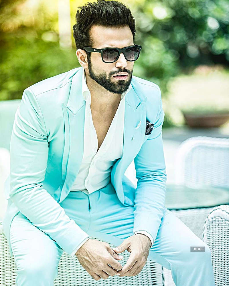 Rithvik Dhanjani loves hosting talent shows