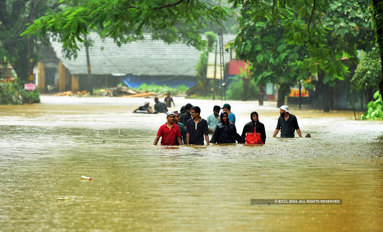 Kerala flood situation worsens, several feared dead