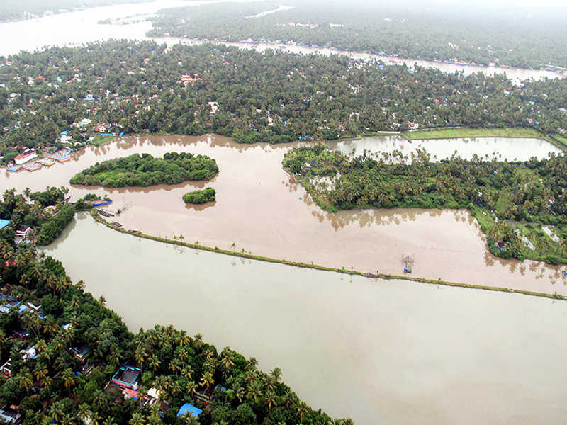Kerala flood situation worsens, several feared dead