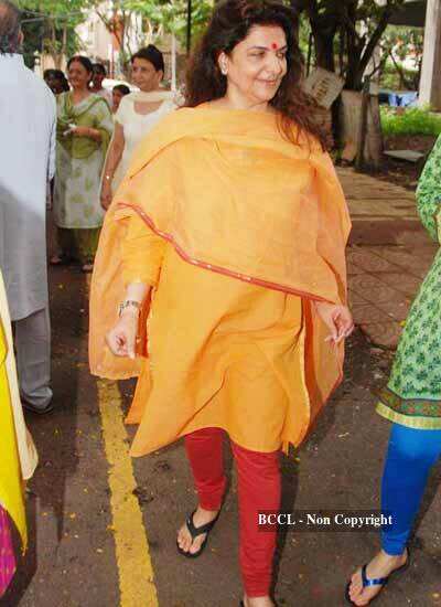 Suzzane Roshan's 'Ganesh Chaturthi' celebration in Mumbai - Photogallery