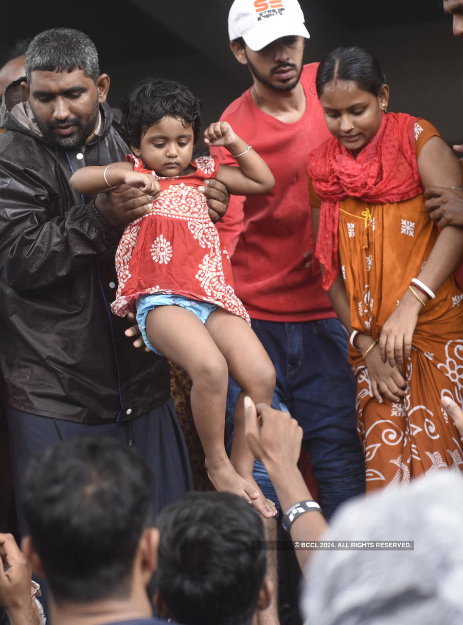 Rescue ops at full throttle in flood-hit Kerala