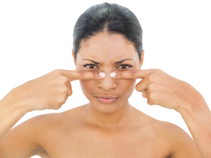 how to remove blackheads on nose at home