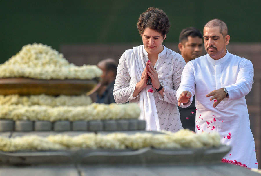 Rajiv Gandhi remembered on his 74th birth anniversary