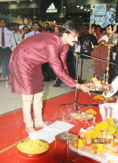 Celebs celebrate 'Ganesh Chaturthi'