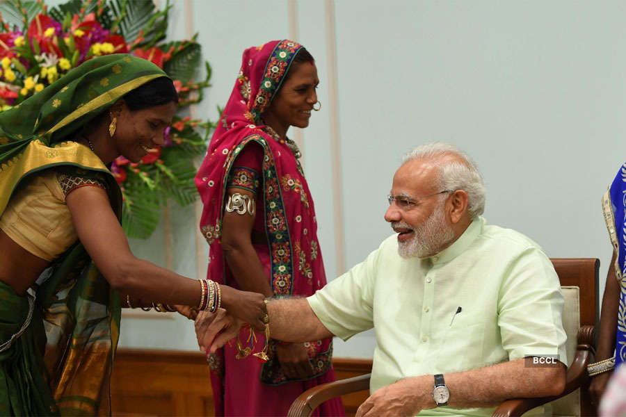 PM Modi celebrates Raksha Bandhan