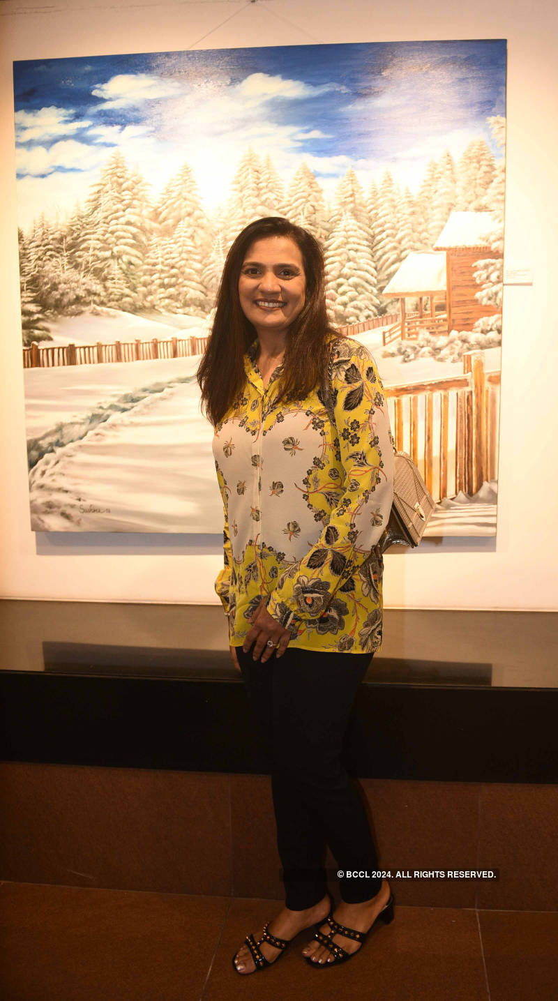 Mukesh and Nita Ambani inaugurate Sushma Jain's art exhibition