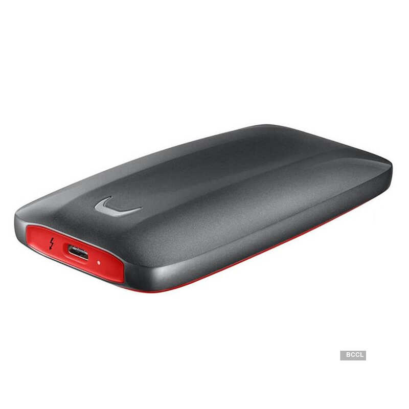 Samsung launches super-fast portable SSD