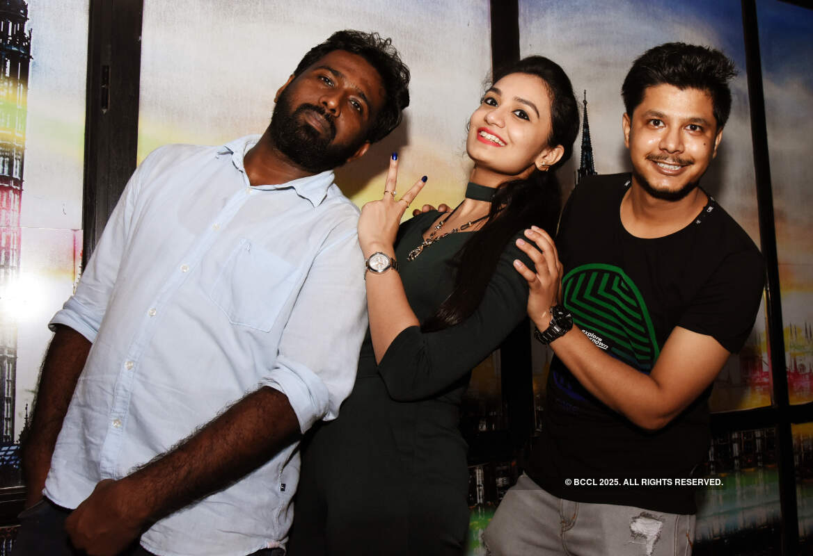 Vicky, Shruti and Ali