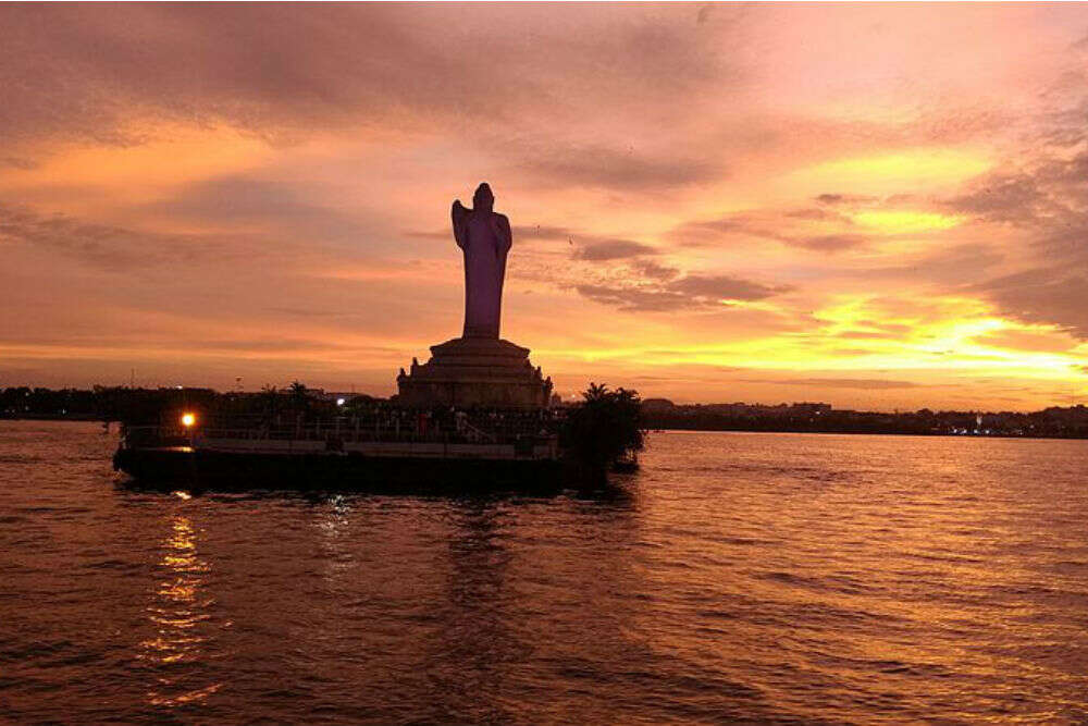 Necklace Road is a pearl of a place to be visited in Hyderabad Times