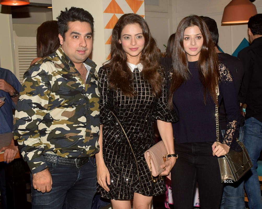 Inside pictures of Sanjeeda and Aamir Ali's restaurant anniversary party