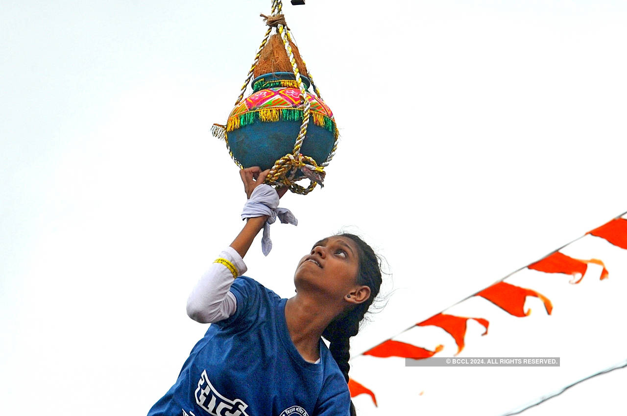 One dead, 150 injured in Dahi Handi celebrations in Mumbai